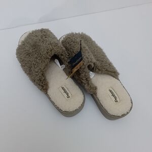 Dearfoams Fuzzy Slippers in Taupe Size 9-10 Large